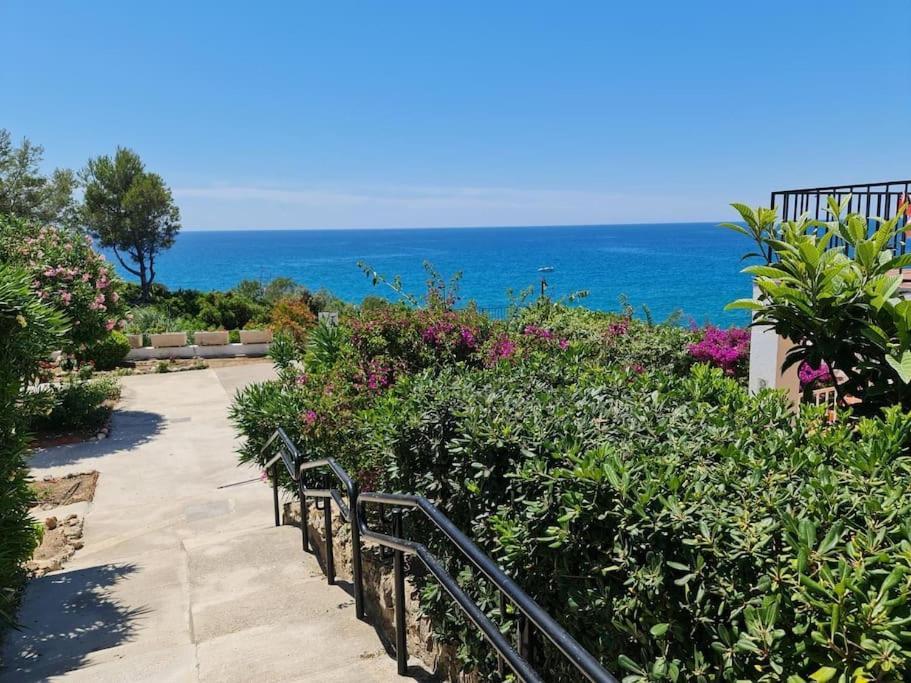 Apartamento Cal Indigo - Unique Flat In Cap Salou - Mind & Feet In Water Exterior foto